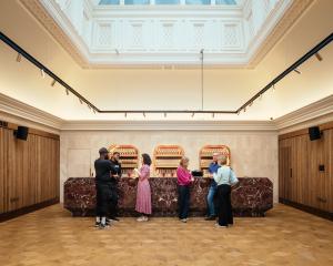 Benedetti Architects revitalizes the BAFTA headquarters (British Academy of Film and Television Arts)