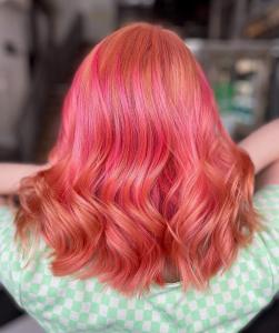 Pink & Peach Hair Colour Melt, wavy hair