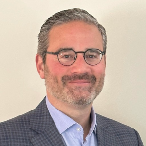 Jon Cohen Headshot