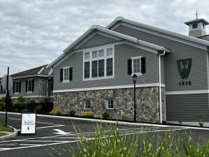 New Racket Club Building at Wellesley Country Club