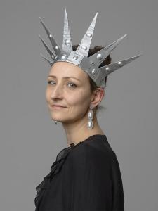 LADY LIBERTY Headpiece - Eva Van Kempen, 2020 Expired reproductive pills, PVC film, artificial leather, spring steel, Photo by: Hugo Rompa, From "Freedom as Luxury" series