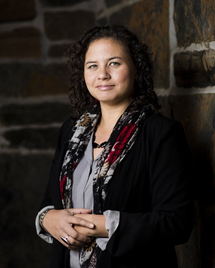 Dr. Kendra Field Headshot