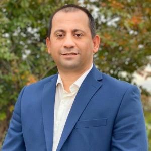 Seyar Azadani, Construction Scheduling Consultant