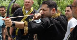 Farid Alizade showcasing his archery skills at the Alpagut Camp.