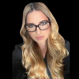 Emilia Giannakopoulos