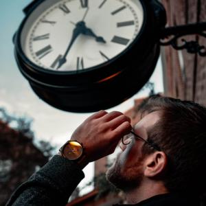 Mastering Time in Digital Age