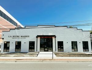 La Jeune Mariee's Storefront at 1133 Goodale Boulevard in Grandview, Ohio