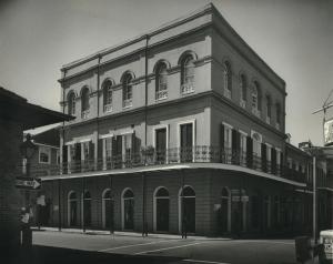 The Haunting Echoes of LaLaurie Mansion with Haunted History Tours