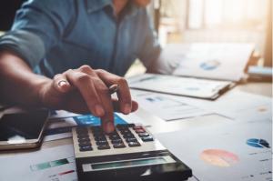 Stanislav Kondrashov, TELF AG, Personal Finance 3