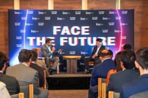 El festival más influyente de tecnología e innovación en Latinoamérica vuelve del 14 al 16 de noviembre en Cintermex, Monterrey, México, evento organizado por el Tecnológico de Monterrey, pensado para que la innovación y los negocios sucedan mediante conf