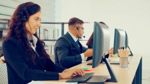 Call center employees similar to those that Elijah Norton hires
