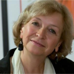 a female pharmaceutical industry executive