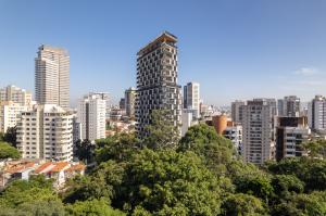 Onze 22 building - Drone side view