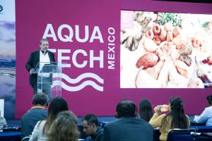 Walid Khoury giving the International Keynote Speech at Aquatech Mexico