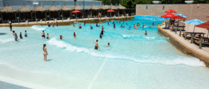 crow of people in wave pool at Big Kahunas