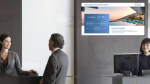 Hotels using digital signage screens in lobby