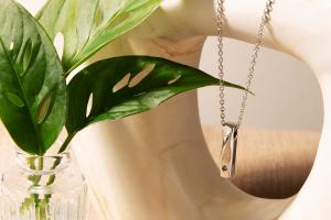 bar cremation necklace
