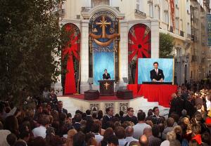 In September 2004, the National Church of Scientology opened in the heart of Madrid, with 6,000 assembling to celebrate the new Church.