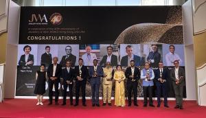  Jewellery World Awards (JWA) and is presented to 40 outstanding individuals