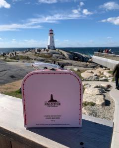 Nova Scotian Cookie Co to Delight Celebrities at DPA Pre Golden Globes Gift Suite with Travel Suitcase Shortbread Treats