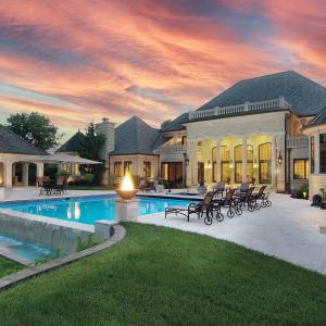 An image of the back of the estate.