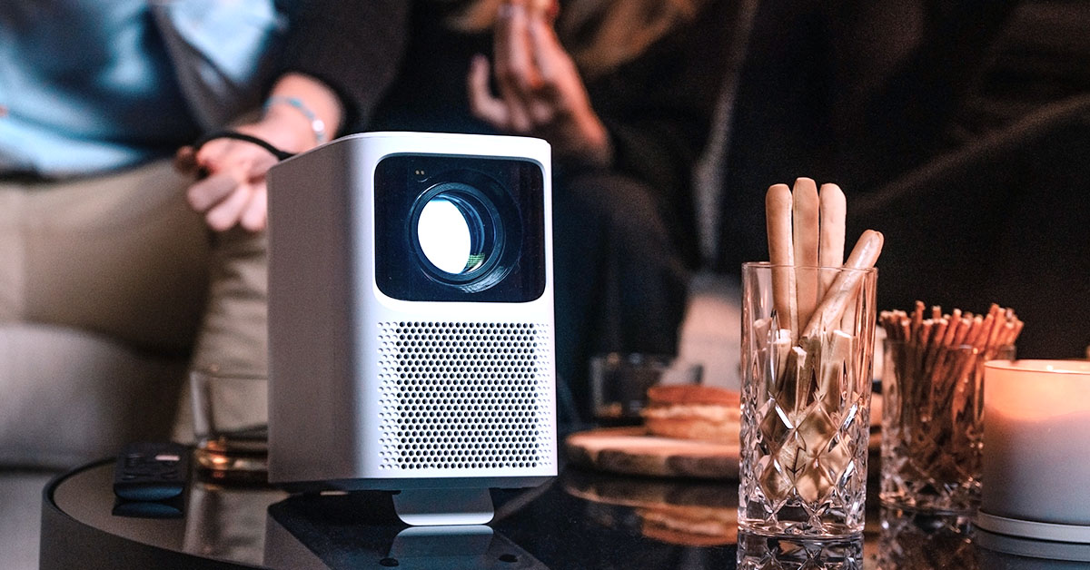 Dangbei | Emotn N1 Bluetooth Smart Projector with Officially-Licensed Netflix