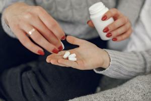 Giving a pill