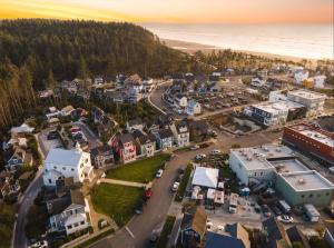 Photo of the town of Seabrook, WA facing the Pacific Ocean