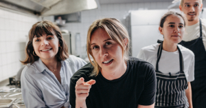 Chef Ellinor Strinnholm en haar team