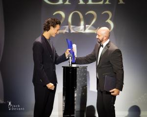 Étoile of Paris Opera Ballet, Hugo Marchand receiving the Saphire Award from Stanislav Fečo, Founder and Director of the Petipa Heritage Foundation. Photo by Jack Devant