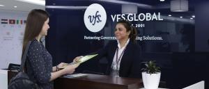 An individual at a VFS Global contact centre