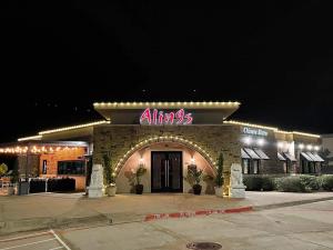 Alings Chinese Bistro: Indo-Chinese Restaurant featured as a Top Restaurant in Sugar Land, Texas