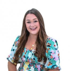 headshot of Rachel Wagner