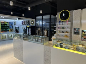 Cannabis Weed Dispensary store in Santa Ana