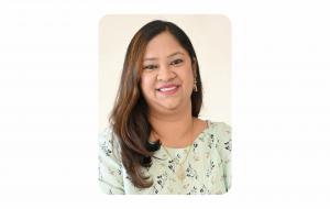 Dr. Kavita Kamath is the author of Social Media Marketing Essentials You Always Wanted To Know. She holds a doctorate in social media marketing and has a pedagogical career spanning over 17 years.