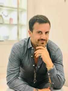 AMEDEO at Dubai Watch Week 2023: Award-winning designer Amedeo Scognamiglio brings the Art of Cameos to Dubai