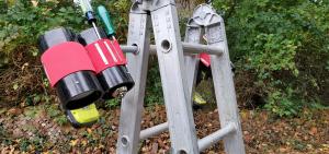 tool holder for any ladder fro drill and driver