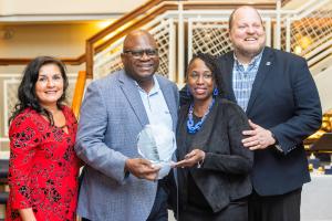 Photo (left to right) Mimi Lohm, Chief Development Officer, NaVOBA; Brian Butler, President & CEO, Vistra Communications; Che' McFerrin, Associate Manager, Global Supplier Inclusion & Sustainability, Accenture; Matthew Pavelek, President, NaVOBA