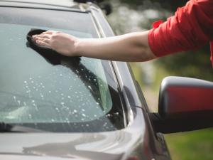 Automotive Glass Market
