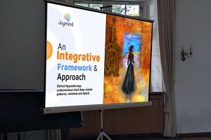 Dr. Michael Glock Presenting Joymind’s Breathrough 3-Step Method at the C. G. Jung Institute in Zurich Switzerland.