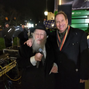 Rabbi Shmuel Butman and Kent M. Swig Light The World’s Largest Chanukah Menorah in NYC