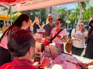 Xue Mo's Book Signing at Miami Book Fair