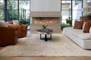 Hand-knotted in India of 100% wool, the Wembley Collection epitomizes true artisanal quality. Designed with great attention to detail and meticulously constructed to showcase an elevated level of craftsmanship, Wembley´s muted color palette and vintage-in