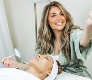 Celebrity Esthetician, Nicole Caroline Unveils That 2024 Is the Year For “Sophisticated Simplicity” In Skincare Trends