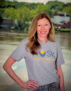 Image of Erin Markowski standing
