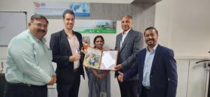 Mahendra Grover, BU Head (Companion Animal Business) - SHL, Virgil Meallet, Export Manager - Dermoscent®, Renu Anjanikar, Executive Director (Operations) - SHL, Dinesh Kapoor, MD - SHL, Karthik Rajan, COO - SHL