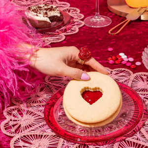 Spread the Love with Crumbl’s Specialty Lineup of Valentine’s Cookies ...