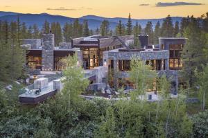 Renowned Retreat in Vail Valley’s Coveted Casteel Creek to Headline Sotheby’s New York Real Estate Auction this March
