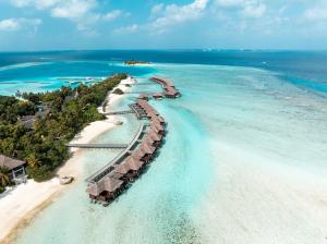 Sheraton Maldives Full Moon Resort & Spa