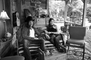 Sugarcane Jane Featuring Longtime Neil Young Bandmate Releases “On a Mission” LP
